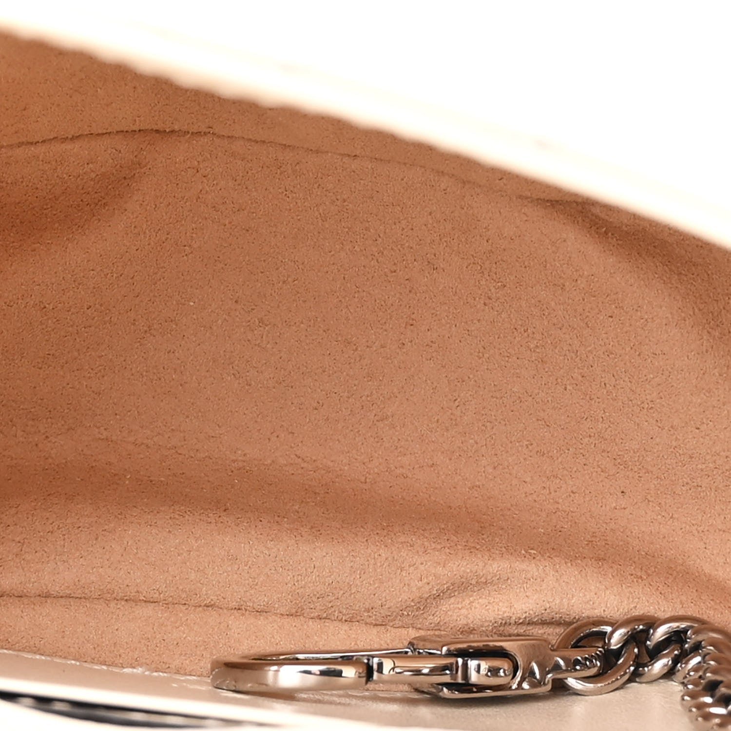 Calfskin Matelasse Monochrome GG Marmont Chain Mini Belt Bag Mystic White - Image 5