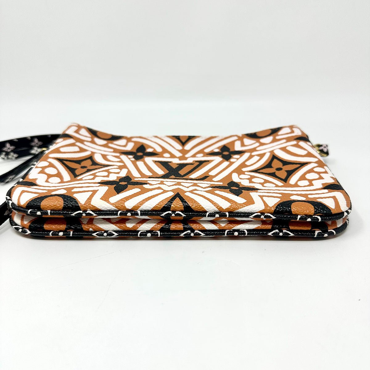 Louis Vuitton Monogram Giant Double Zip Crossbody - Image 6