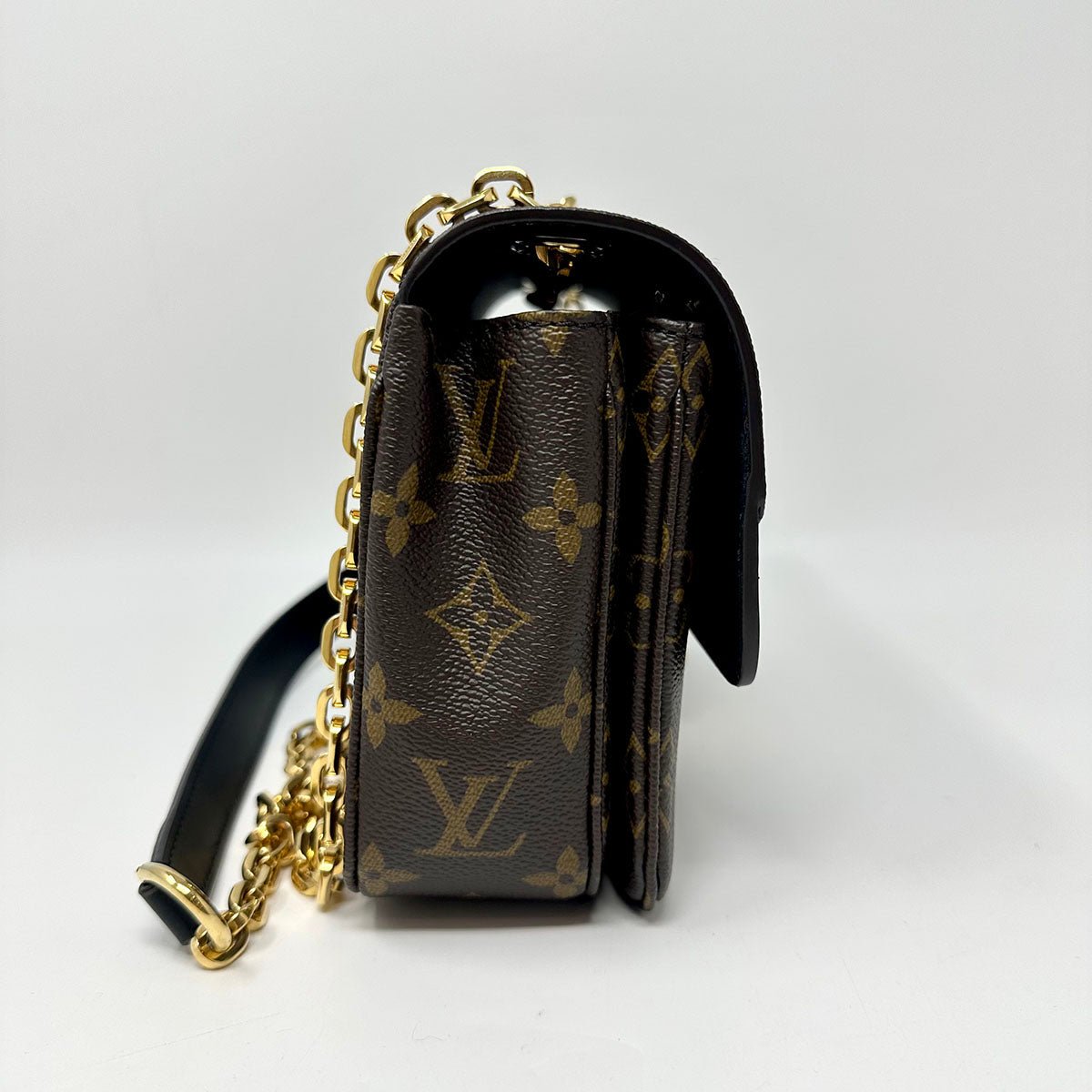 Louis Vuitton Monogram Marceau Shoulder Bag - Image 3