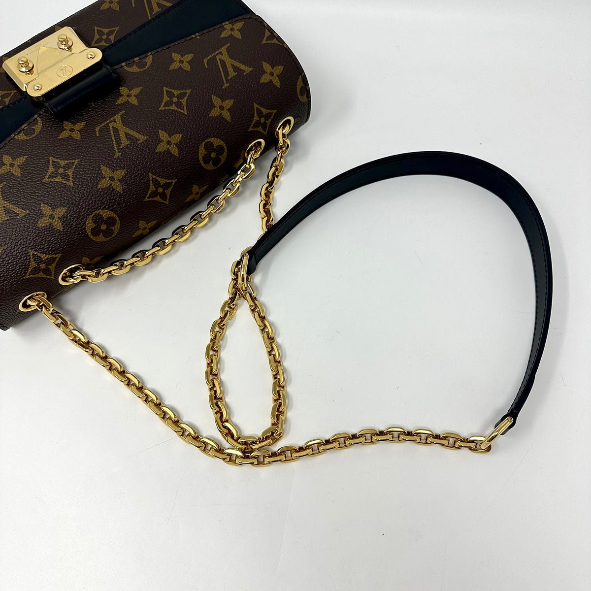 Louis Vuitton Monogram Marceau Shoulder Bag - Image 7