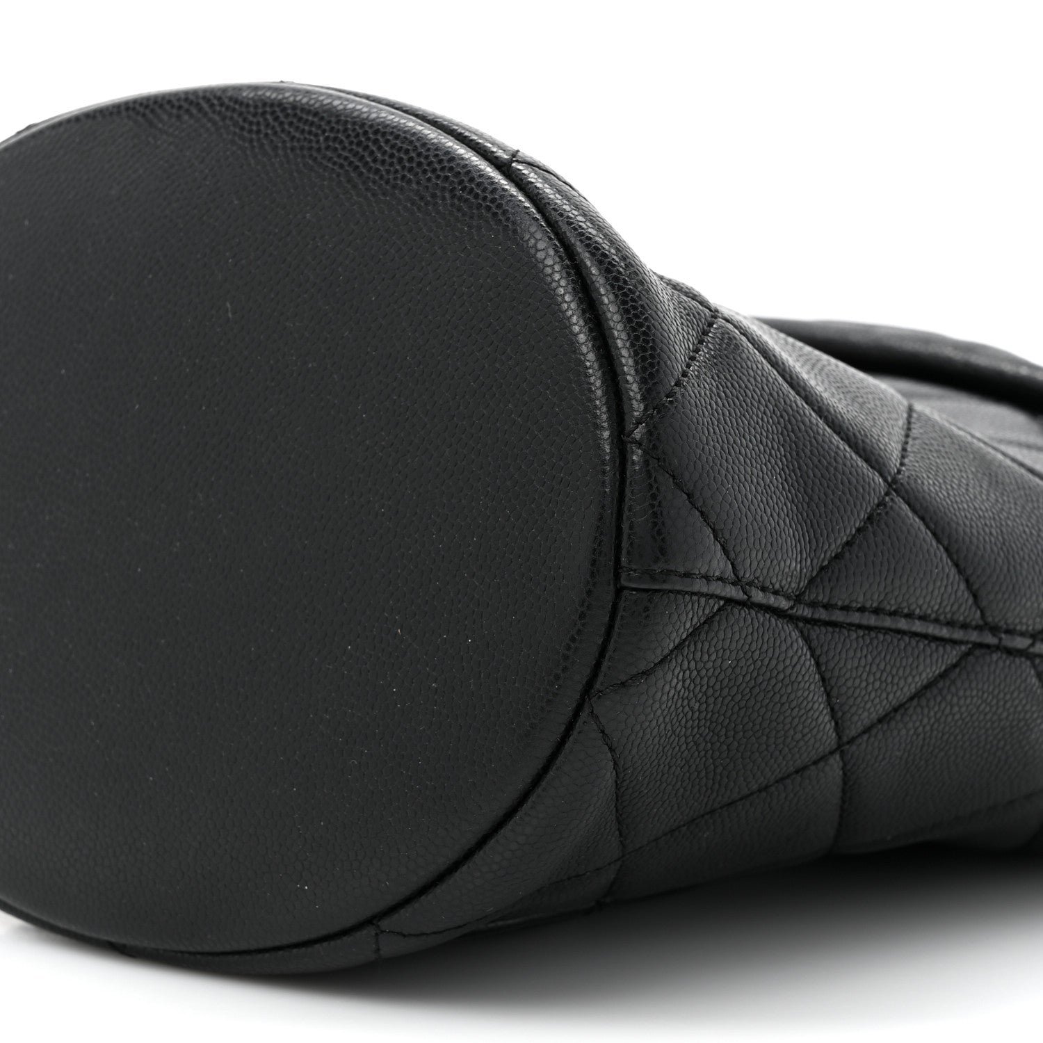 Caviar Quilted Twist Your Buttons Bucket Bag Black - Image 9