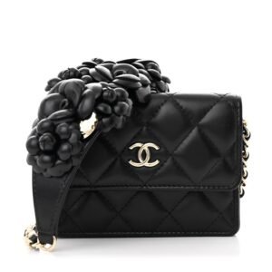 Lambskin Quilted Camellia Card Holder On Chain Black