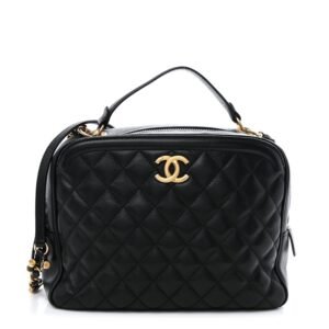 Calfskin Quilted CC Medium Vanity Case Black